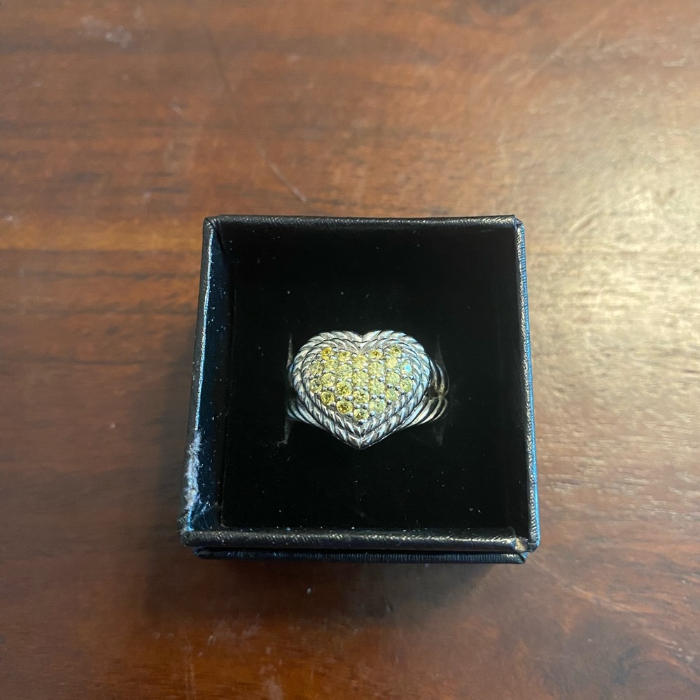 Judith Ripka Sterling and yellow CZs Heart Ring sz8